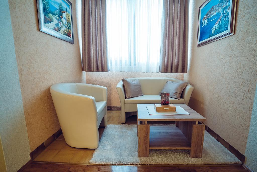 Ivica Apartments Imotski Kültér fotó